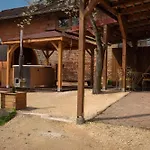 בית נופש Klobucke Retro Bydleni A Wellness Valašské Klobouky