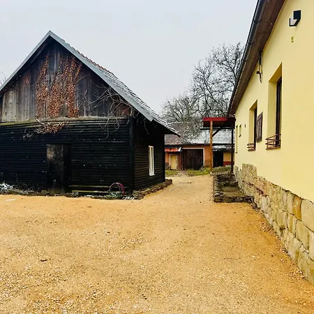 בית נופש Klobucke Retro Bydleni A Wellness Valašské Klobouky