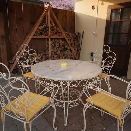 Klobucke Retro Bydleni A Wellness